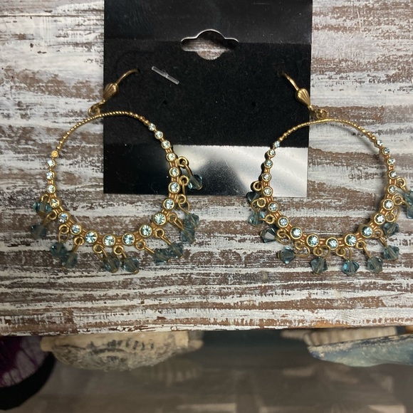 CATHERINE POPESCO La Vie Parisienne Gold Hoop Beaded Crystal Earrings - Picture 4 of 9